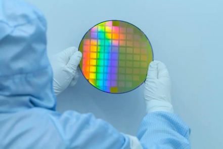 Samsung ramps up semiconductors in India, sets up new research facility